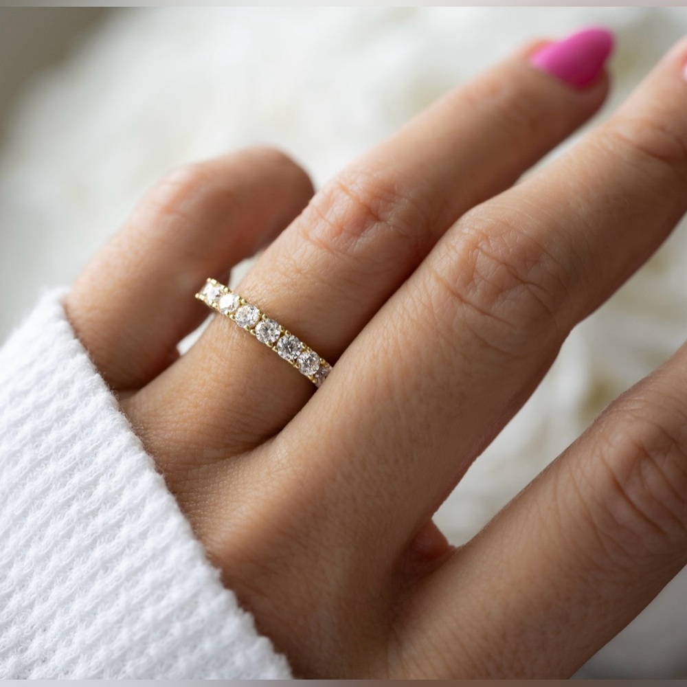 Gold Diamond Titanium Ring Size 8